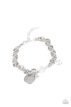 Load image into Gallery viewer, Lovable Luster - White bracelet E102
