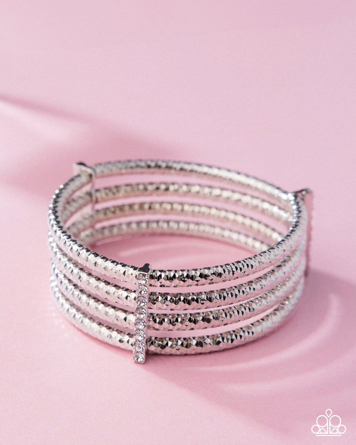 Teeming with taste - White bracelet EXCLUSIVE LR4