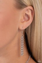 Load image into Gallery viewer, Blooming Practice - purple necklace E016
