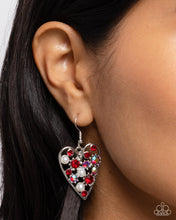 Load image into Gallery viewer, Unbelievable Shimmer - Red earring E017
