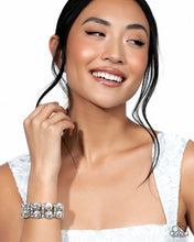 Load image into Gallery viewer, Exact Elegance - white bracelet Oct 2025 LOP
