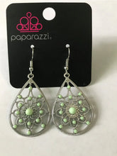 Load image into Gallery viewer, A FLAIR FOR FABULOUS - GREEN EARRING C031

