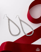 Load image into Gallery viewer, Traditional twinkle - white earring DEC 2025 LOP C031
