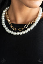 Load image into Gallery viewer, Fiercely 5th Avenue - Oct 2022 FF E002

