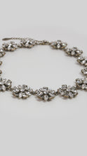 Load and play video in Gallery viewer, The Compelling 2024 ZI necklace E012
