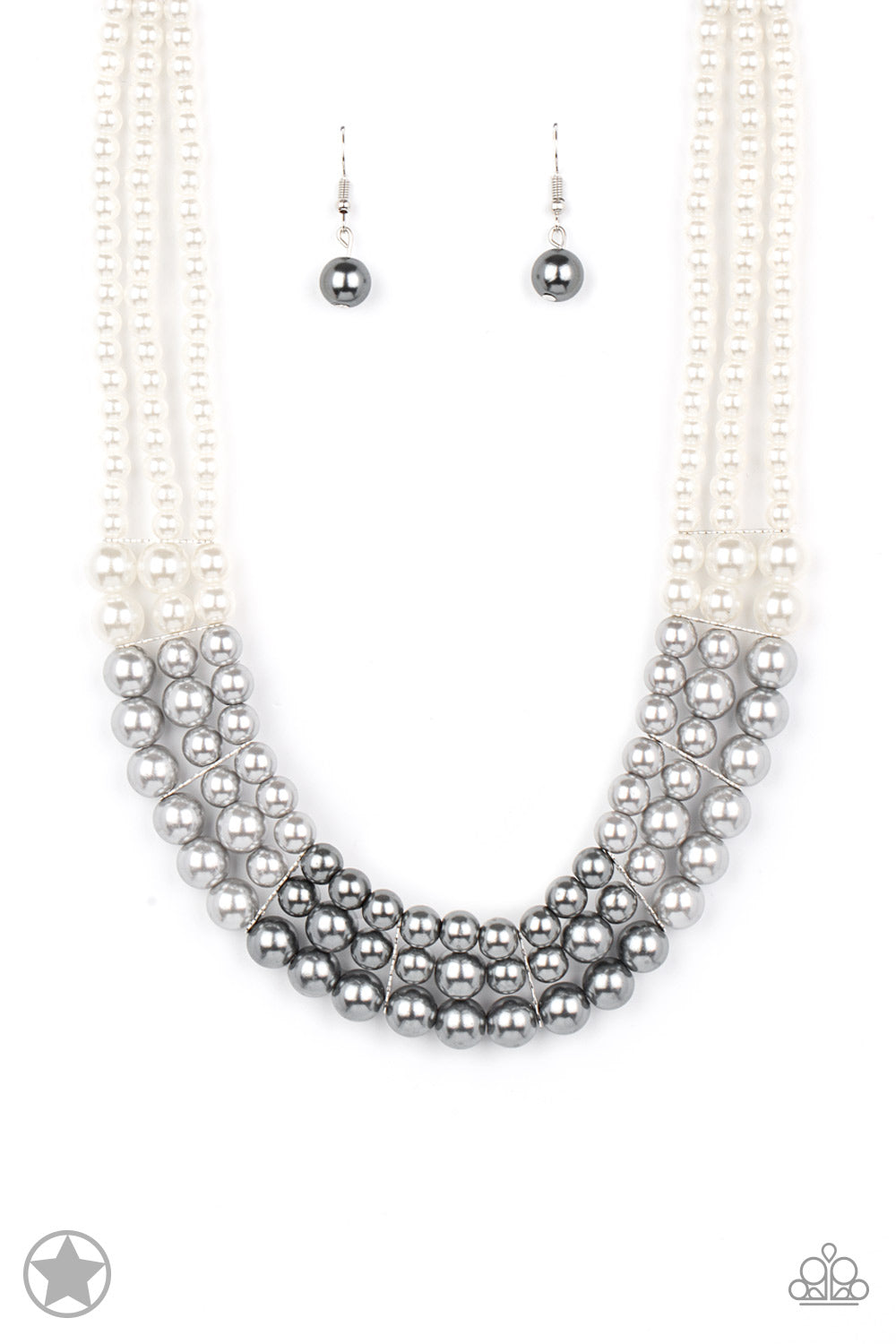 Lady In Waiting - silver necklace B094