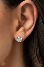 Load image into Gallery viewer, Lustrous Layers/Just In TIMELESS - White post Earring 2007
