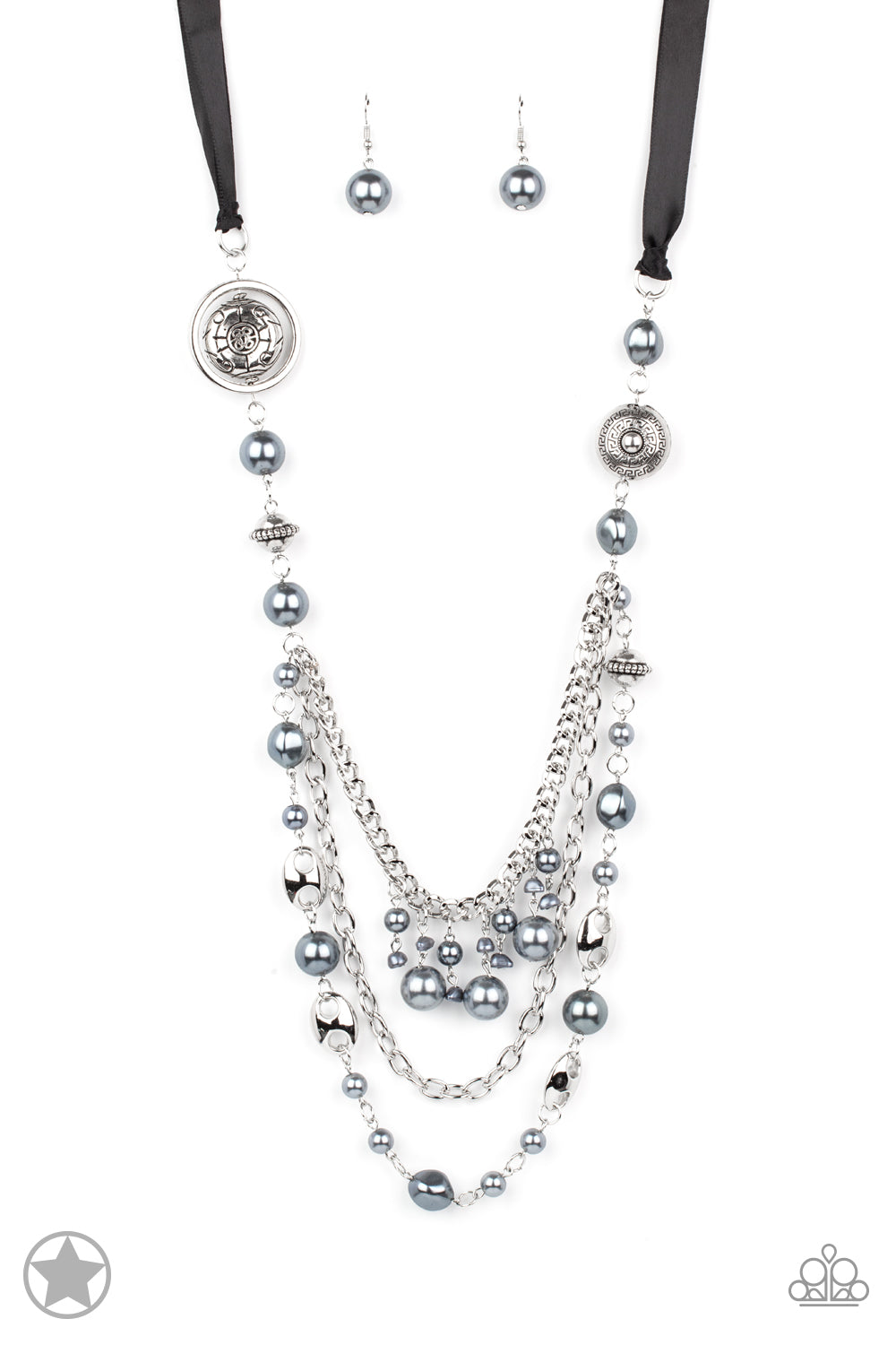 All The Trimmings - BLACK NECKLACE A040