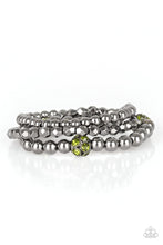 Load image into Gallery viewer, Noticeably Noir - Green bracelet 1537
