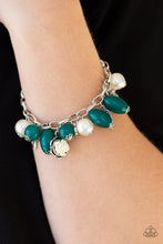 Load image into Gallery viewer, Love Doves - Green bracelet 888
