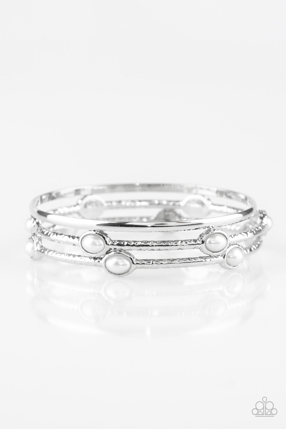 Bangle Belle - White bracelet 1637