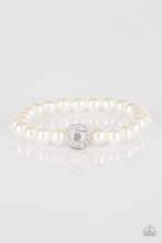 Load image into Gallery viewer, Follow My Lead - White bracelet 551
