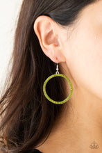 Load image into Gallery viewer, Stoppin&#39; Traffic - Green earring 1771
