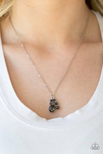 Load image into Gallery viewer, Time to be Timeless - silver necklace 853
