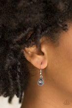 Load image into Gallery viewer, Princess Priority - Silver Earring C032

