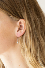 Load image into Gallery viewer, Quite Quintessence - Blue necklace 898
