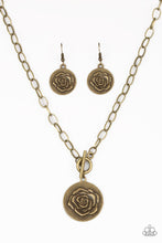 Load image into Gallery viewer, Beautifully Belle - Brass necklace 2035
