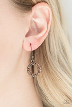 Load image into Gallery viewer, Trippin&#39; On Texture - Copper necklace 542
