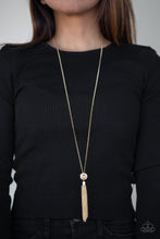 Load image into Gallery viewer, Five-Alarm Firework - Gold necklace D026
