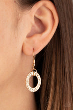 Load image into Gallery viewer, Treasure Tease - Gold necklace 1558
