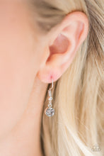 Load image into Gallery viewer, Sparkling Stargazer - Silver necklace 2146
