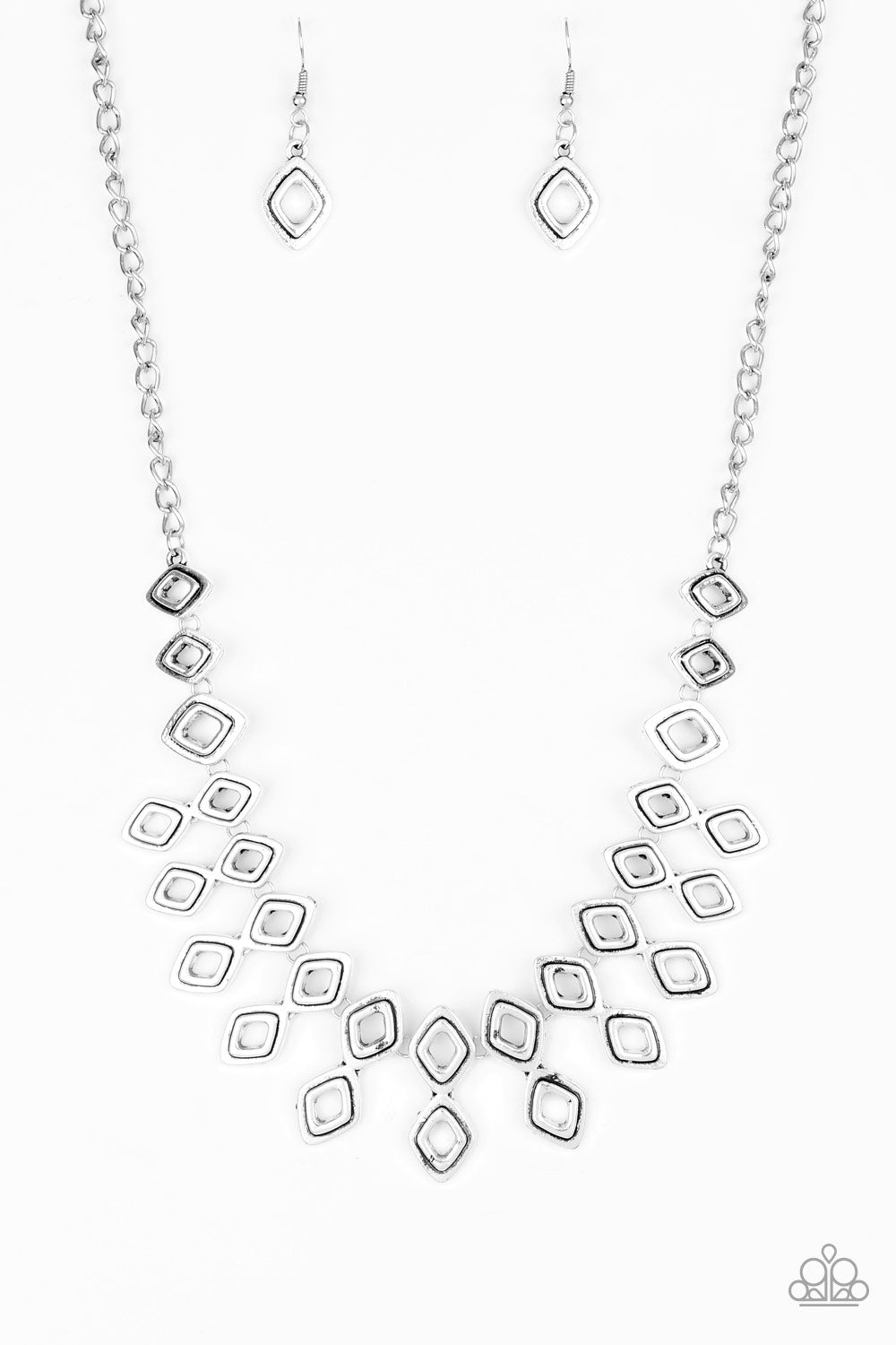 Geocentric - Silver necklace 872
