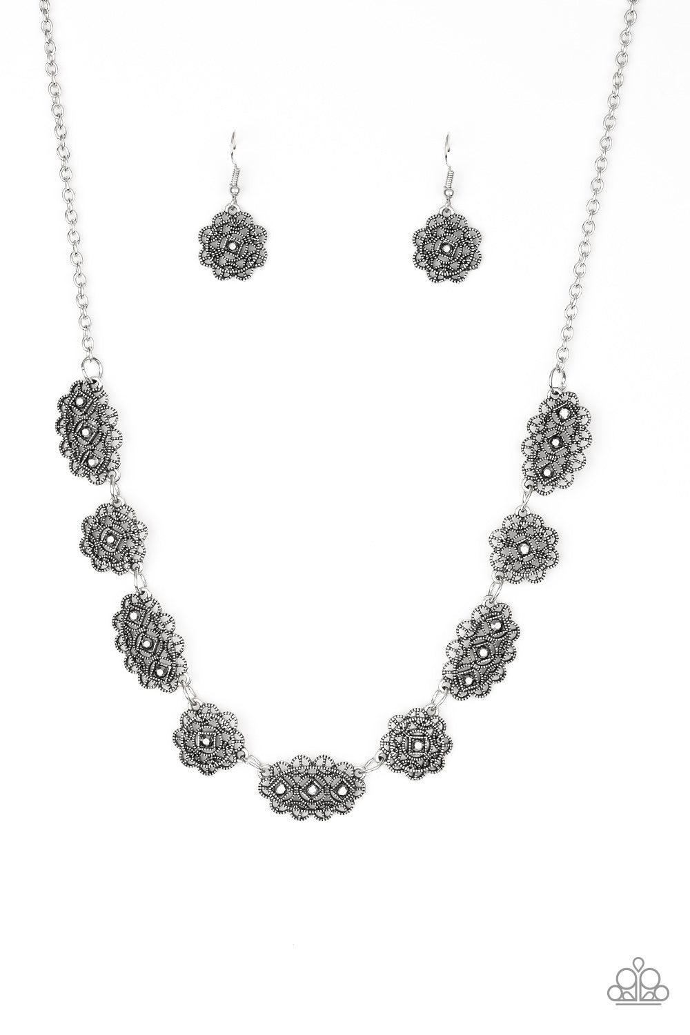 Vintage Vogue - Silver necklace 1532