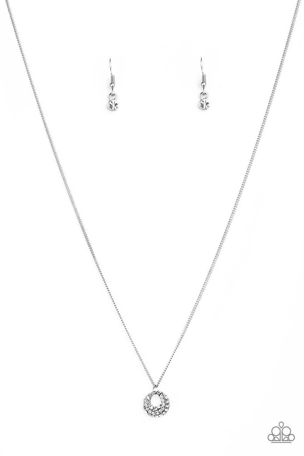 One Small Step For GLAM - White necklace 2202