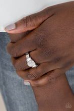 Load image into Gallery viewer, Born to rule - black ring 811

