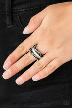 Load image into Gallery viewer, Treasury Fund - Black ring 2018
