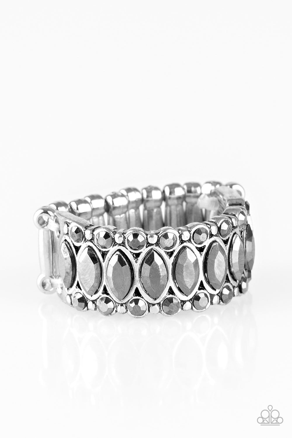 Radical Riches - Silver ring 900