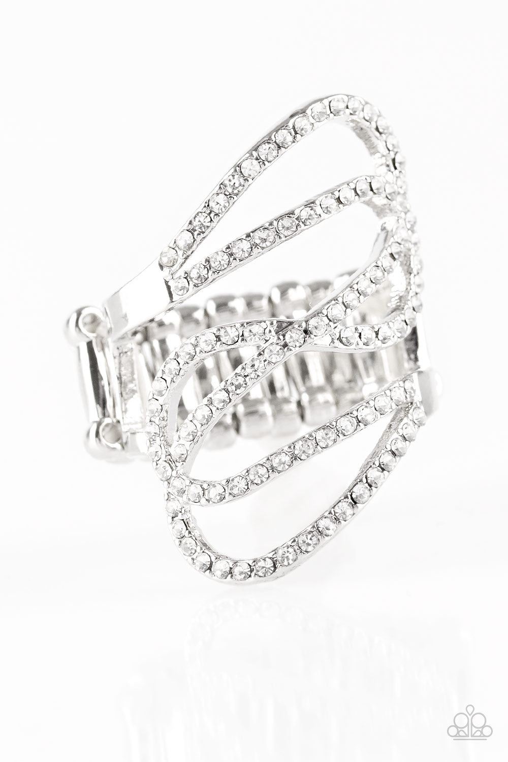 Chasing Starlight - White ring 805