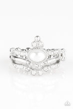 Load image into Gallery viewer, Timeless Tiaras - White ring F069

