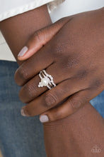 Load image into Gallery viewer, Timeless Tiaras - White ring F069
