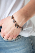 Load image into Gallery viewer, Gypsy Glee - copper bracelet 1726
