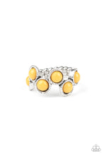Load image into Gallery viewer, Foxy Fabulous - Yellow ring 1566
