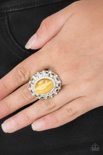 Load image into Gallery viewer, BAROQUE The Spell - Yellow ring 1640
