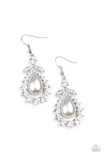Load image into Gallery viewer, Award Winning Shimmer - White earring 1727
