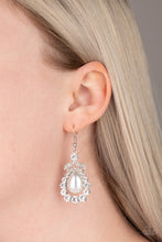 Load image into Gallery viewer, Award Winning Shimmer - White earring 1727
