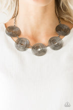 Load image into Gallery viewer, Sol-Mates - black necklace 617
