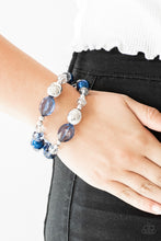 Load image into Gallery viewer, Downtown Dazzle - blue bracelet F060
