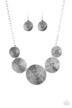 Load image into Gallery viewer, Deserves A Medal - silver necklace 599
