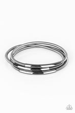 Load image into Gallery viewer, It's A Stretch - Black bracelet E097
