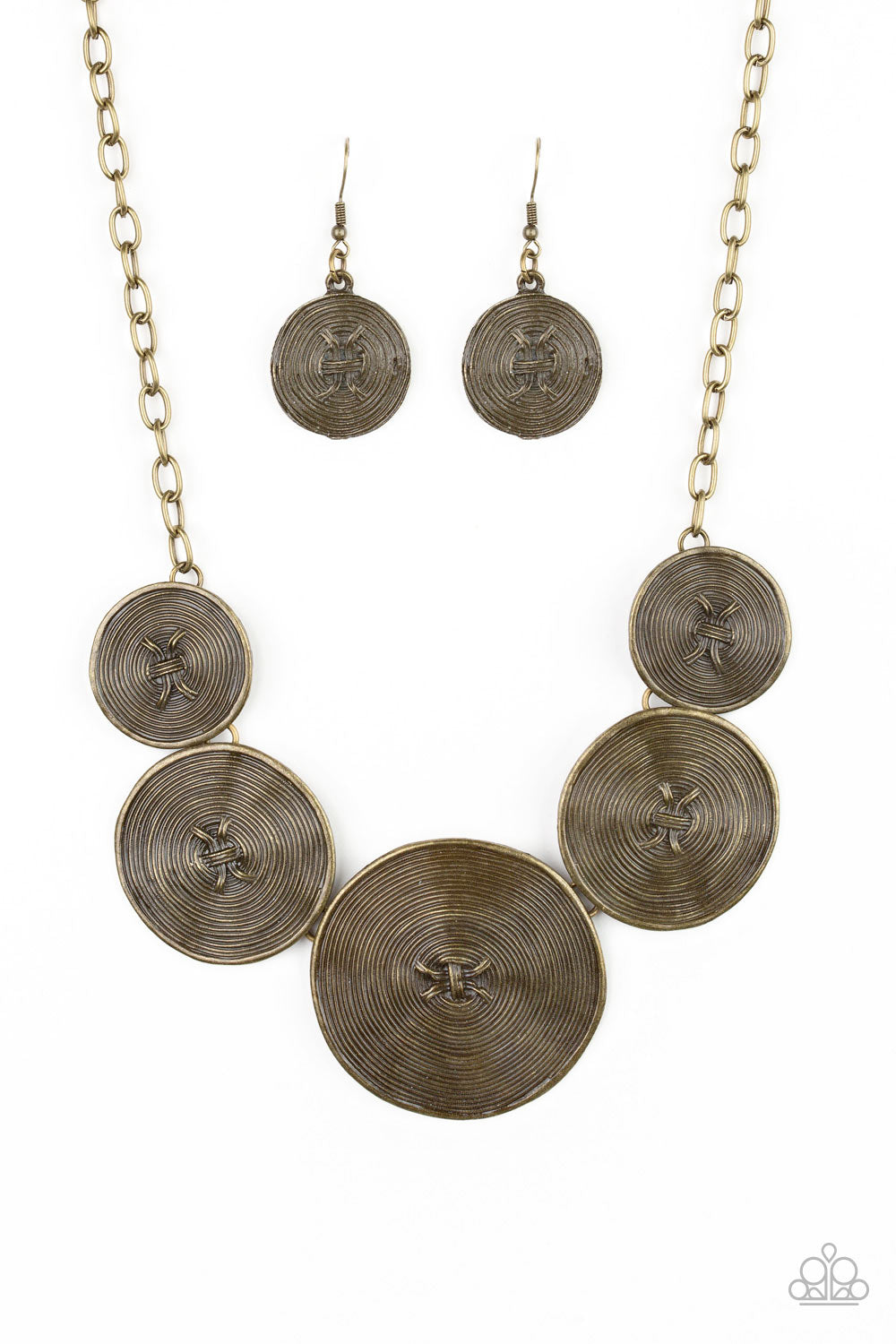 Deserves A Medal - Brass necklace 805