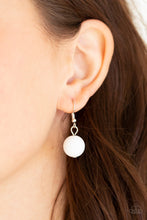 Load image into Gallery viewer, Top Pop - White necklace 903
