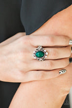 Load image into Gallery viewer, Noticeably Notable - Green ring 938/E092
