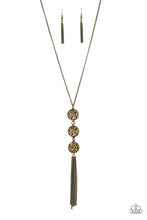 Load image into Gallery viewer, Triple Shimmer - Brass necklace 885
