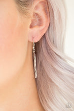 Load image into Gallery viewer, Triple Shimmer - White necklace 956
