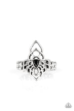 Load image into Gallery viewer, Taj MAHALO - Black ring F024
