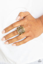 Load image into Gallery viewer, Garden Safari - Brass ring 1534
